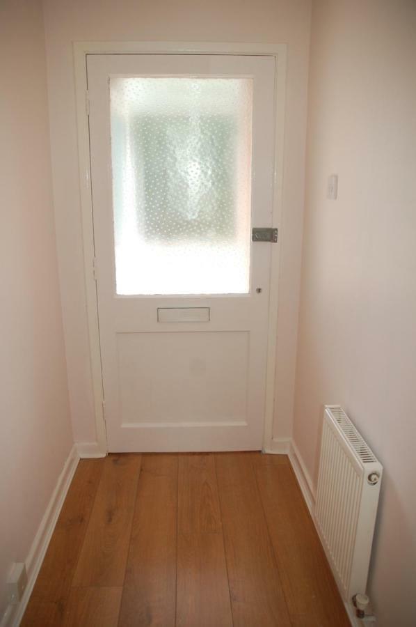 3 Bedroom Apartment Coventry - Hosted By Coventry Accommodation Exterior foto